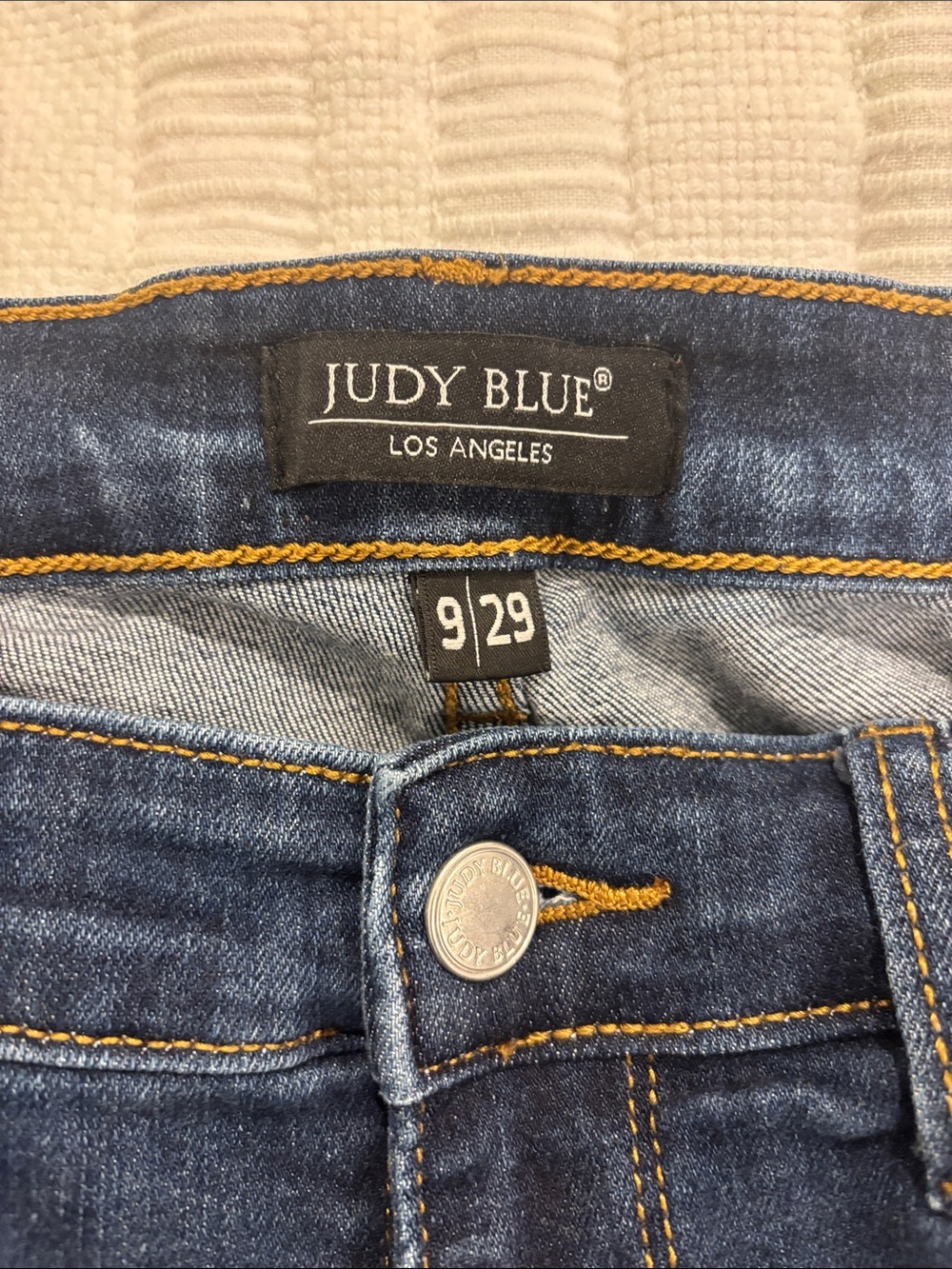 Judy Blue Women’s Straight Fit Jeans 9/29 - Picture 2 of 9